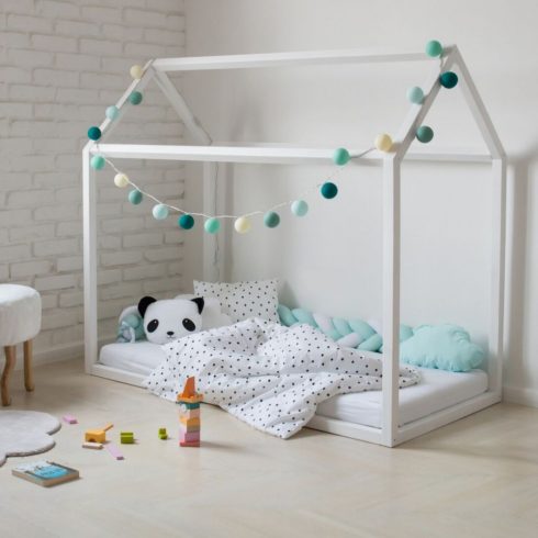 Házikó ágy tölgy festett fehér szürke montessori ágy leesésgátló opció